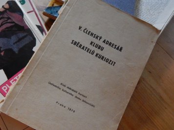 Kniha adresáře členů