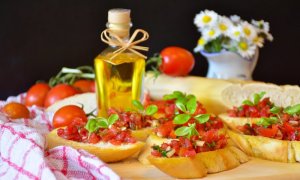 Tradiční italská bruschetta